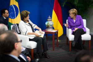 Brasiliens Brasiliens Regierungschefin Dilmar Rousseff und Kanzlerin Angela Merkel. Bereits bei der Fußball-WM für kommendes jahr bereits strategische Kontakgespräche verabredet. 