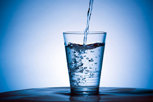 "Wir sollten jeden Schluck Wasser stets genießen - er ist weit mehr als bloß ein Durstlöscher...!"