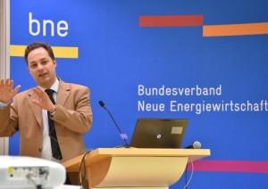 "..ein vollständiger Paradigmenwechsel in der Energiepolitik ..."; Robert Busch
