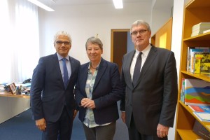 Bundesumweltministerin Barbara Hendricks: Bonn soll als UN-Standort gestärkt werden. Bildd links Bonner Oberbürgermeister  und Landrat Sebastian Schuster empfing den Bonner 