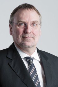 Ulrich Lissek Communications Director Kommunikation, Nord-Stream 2 AG Ulrich Lissek: Die Pipeline muss gebaut werden ...  
