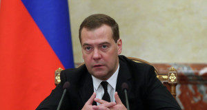 "...russische Projekte laufen den Interessen der USA auf dem globalen Energiemarkt zuwider..."; Dmitri Medwedew