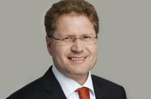 "....Patrick Graichen steht zu seinen Fehlern.   .......!"  Patrick Graichen , BMWK -Staatssekretär