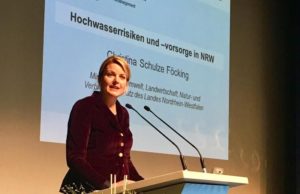 Die Landesregierung lehnt Diesel-Fahrverbote ab..."; Schulze Föcking   bild Christian Fronczak