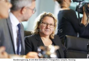 Klimaschutzkampagne für mehr als 6000 mittelständische Unternehmen ...;" Svenja Schulze, bild He nning Schacht