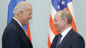 Biden kategorisch : "Ich verspreche Ihnen, dass wir es schaffen werden." Wladimir Putin und Joe Biden , bild Aleksei Druzhinin