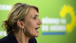 „... droht Deutschland in neue Importabhängigkeiten zu geraten!“ ....!" Simone Peter bild grüne