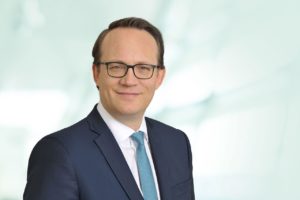 In NRW „…kann ein Aufbruch entstehen, der sowohl dem Land als auch der Industrie neue Perspektiven eröffnet...!" Markus Krebber CEO-RWE , bild rwe